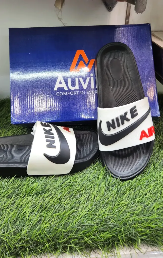 Nike Air Flip Flops – Black And White (6)