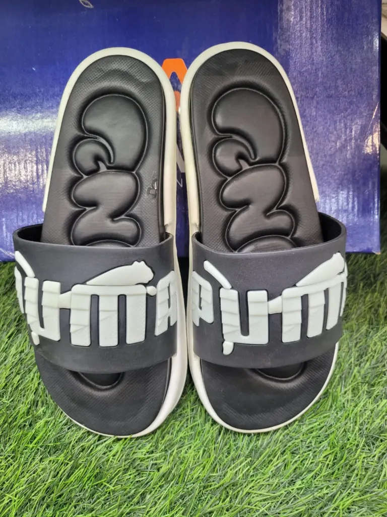 Puma Comfort Slide – Black & Grey (6)